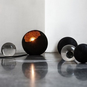 Lampe de table Pierre de lave naturelle - Muubs