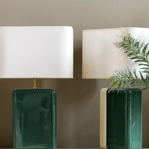 Lampe Bourbon Jade / H 49 cm - Ivoire - RED Edition