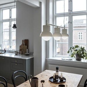 Down long beige pendant light - Co Bankeryd