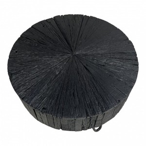 Ajoutez une touche de sophistication à votre salon avec cette pièce unique au design contemporain et matériaux naturels