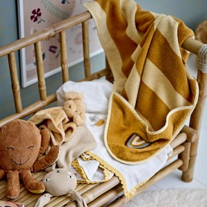 Bloomingville MINI - Design Naturel et Confort dans la Chambre d'Enfant