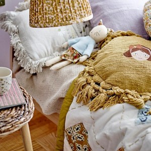 Douceur et Créativité : Le Plaid Melua comme Tapis de Jeu Inspirant