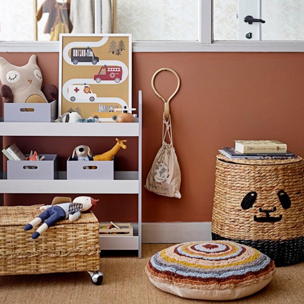 Organisation Charmante : Panier Youl dans la Chambre d'Enfant