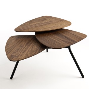 Convivialité modulable : La table 63 de Klybeck en position ouverte