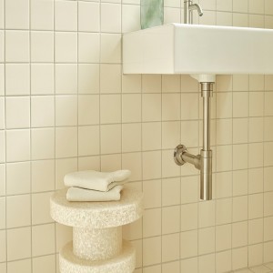 Bit Stackable Stool White / White - Normann Copenhagen