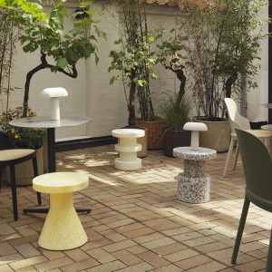 Tabouret Bit Cône jaune / Blanc - Normann Copenhagen