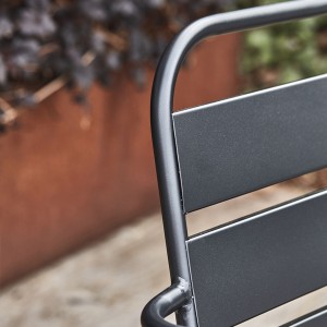 Chaise outdoor Helo noir - House Doctor