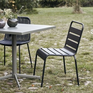 HDHelo Black X2 Chair - House Doctor