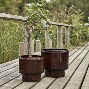 Pile Brown Plant Pot - House Doctor