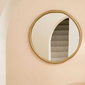 Rox Mirror - Urban Nature Culture