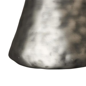 Suspension Hima en Acier – Lampe Industrielle Rustique et Asymétrique