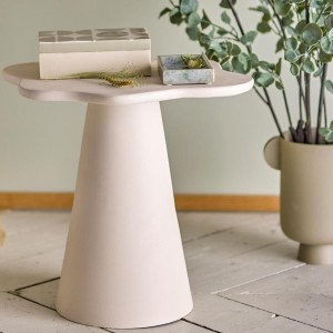 Soller Nature Aluminum side table - Bllomingville