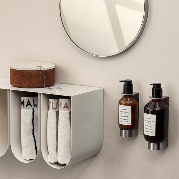 Étagère Murale Curved en Acier Beige – Kristina Dam