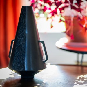 Vase en céramique Eclipse – Collection Alma|Maud Dollard Céramique