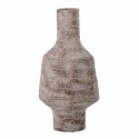 Vase Saku en céramique artisanale — émaillage réactif et motif en relief pour une pièce unique.