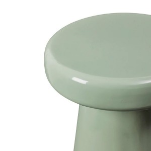 Jolie Table d'appoint Jelly Vert Sauge en Fer Émaillé - Broste Copenhagen - Woodely