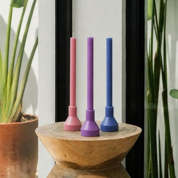 Bougie avec bougeoir Violet | Woodely