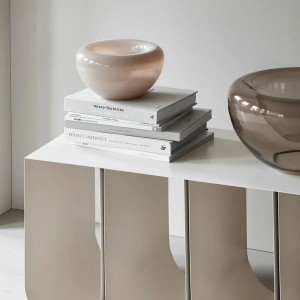 Banc courbé métal Beige - Kristina Dam