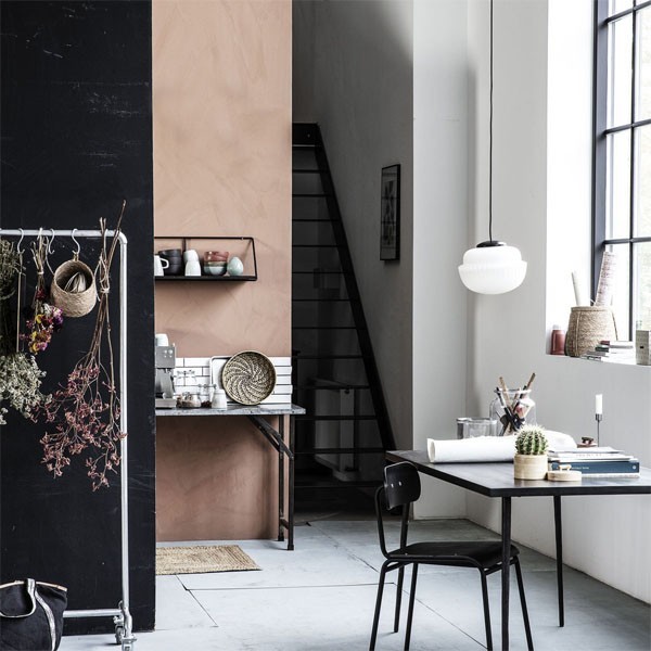 Suspension en verre blanc Acorn - House Doctor