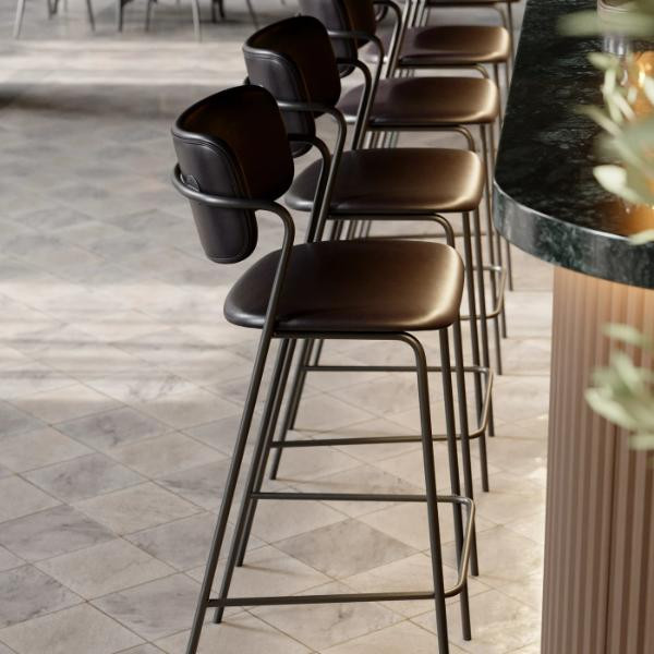 Tabouret de bar mi-hauteur ZED bouclé Cachemire | Dan-Form | Woodely