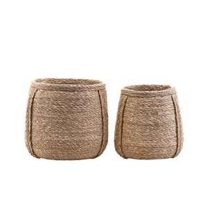 Lot of 2 baskets in seagrass House Doctor