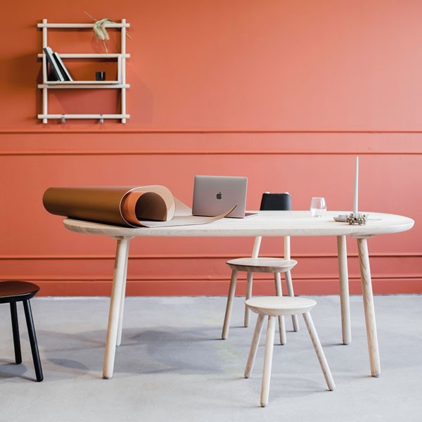 Emko stool in natural rein wood