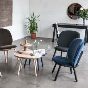 Fauteuil Naïve Low Frêne laine gris - EMKO chez Woodely
