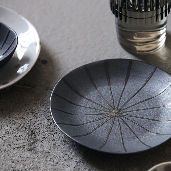 House Doctor brown stoneware plates - set of 6