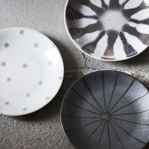 Lot de 6 superbes assiettes en grès marron House Doctor