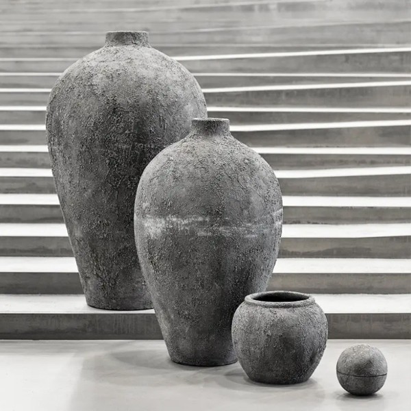 Pot Luna Grey 60 gris collection Muubs disponible chez Woodely