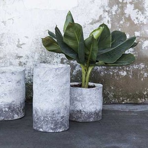 Large rustic white beige pot from the Serax collection