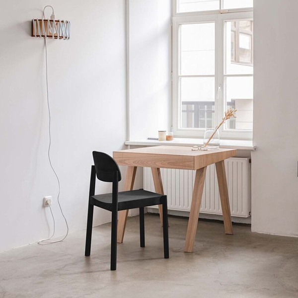 Citizen chair Natural black oak with oval backrest - Emko