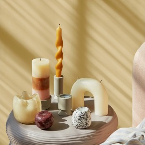 Bougie Bend couleur grise - Broste Copenhagen