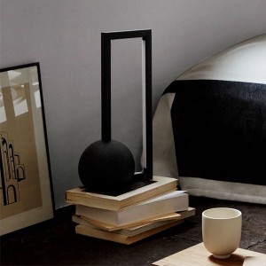 Lampe de table Dot - Kristina Dam