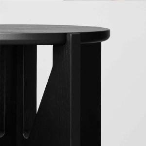 Tabouret en chêne noir