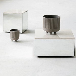 Pot Bowl L de la collection Kristina Dam Studio