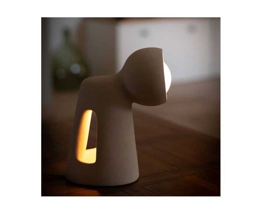 Maud Dollard : quand la céramique artisanale rencontre la lumière